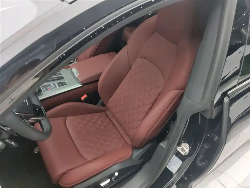 Audi A7L Audi A7L