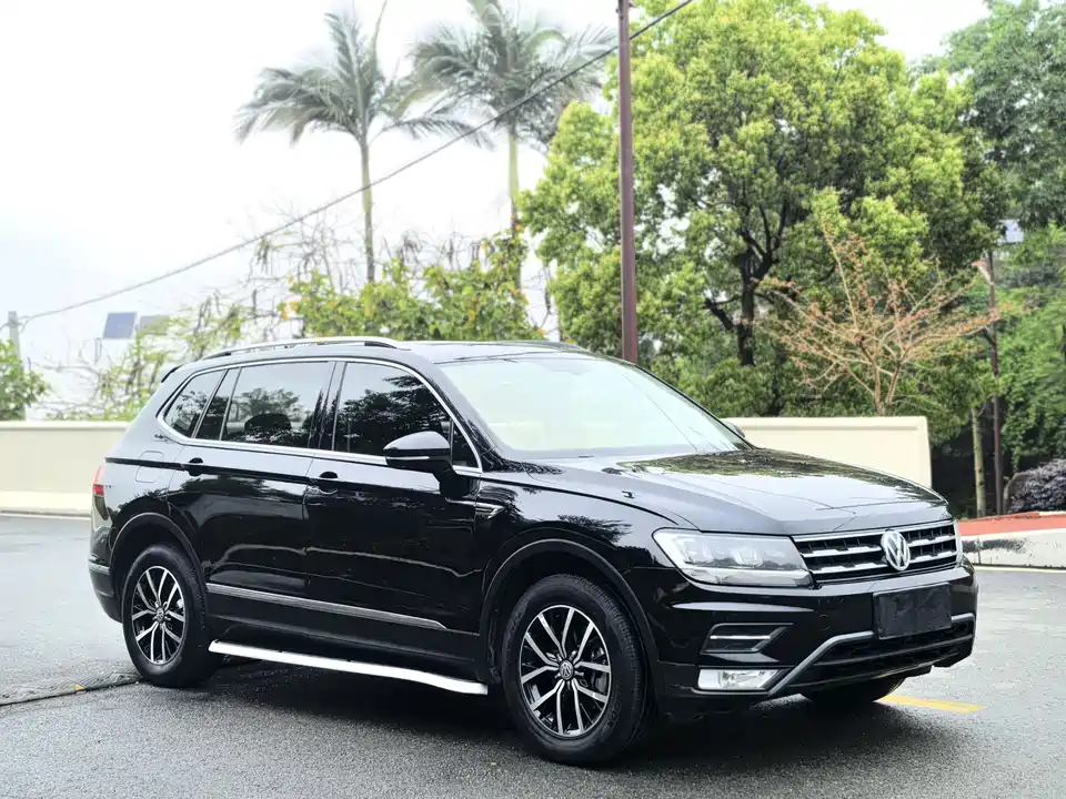 Volkswagen Tiguan L