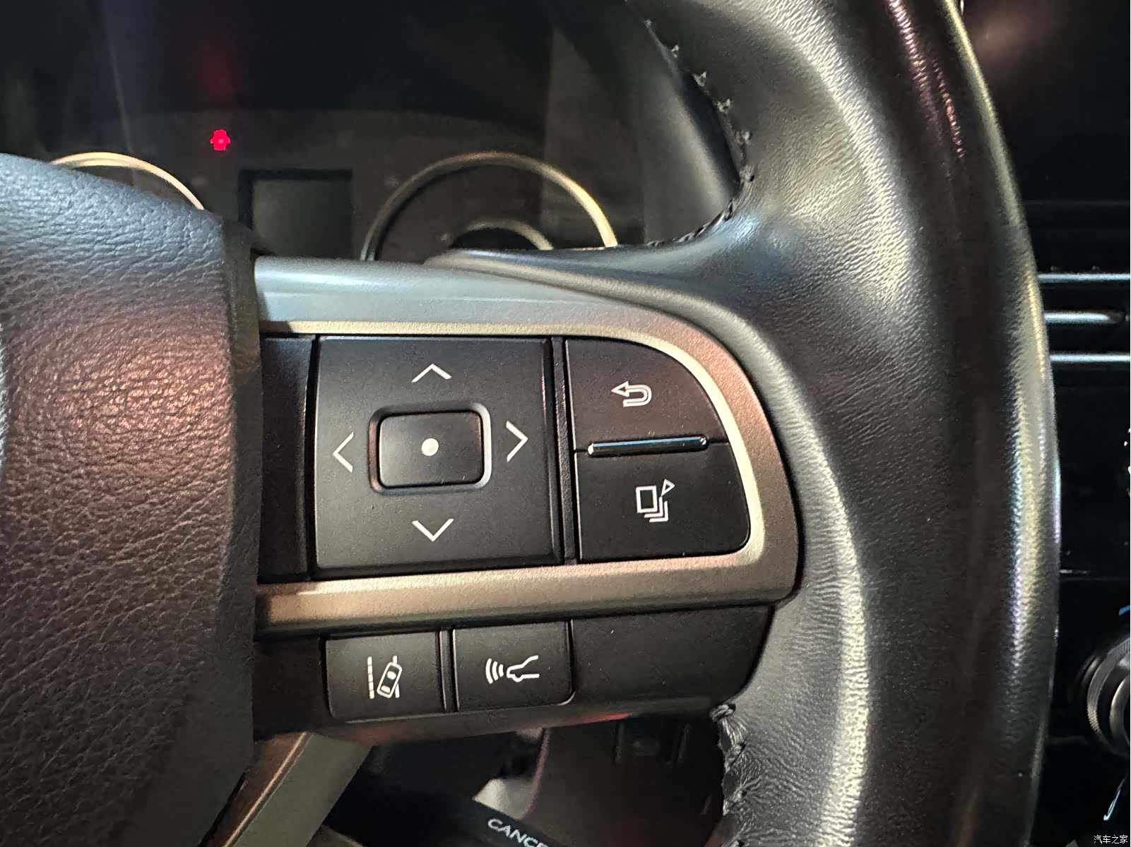 Lexus LM, 2021 17