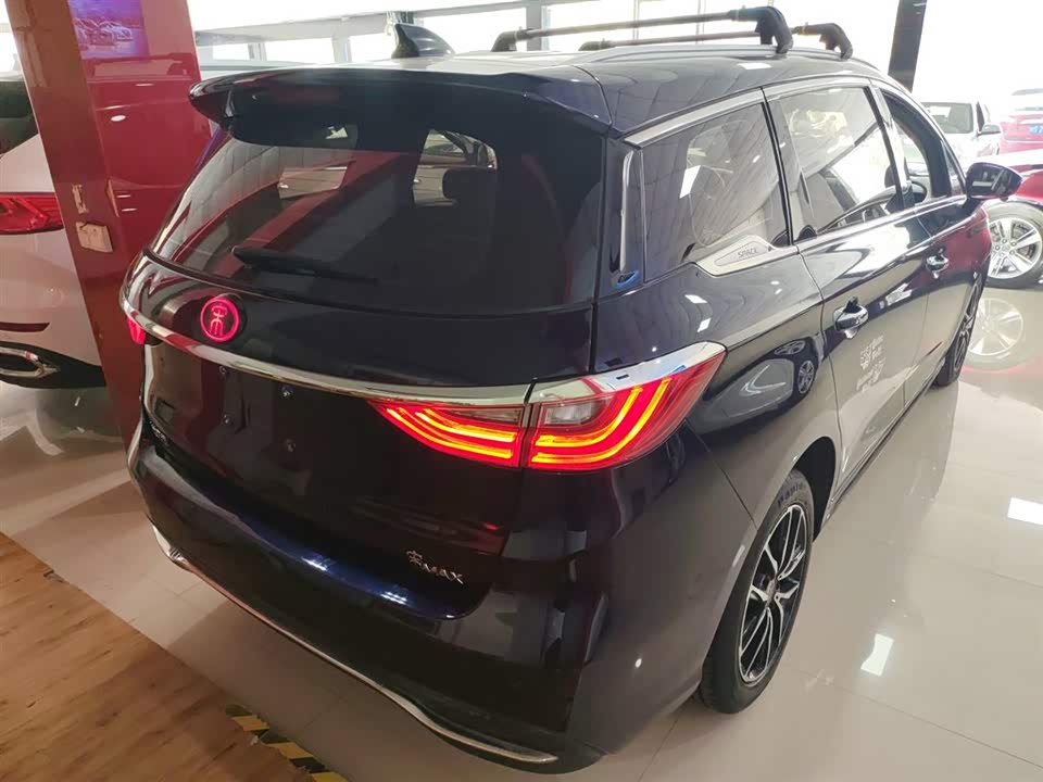 BYD Song MAX
