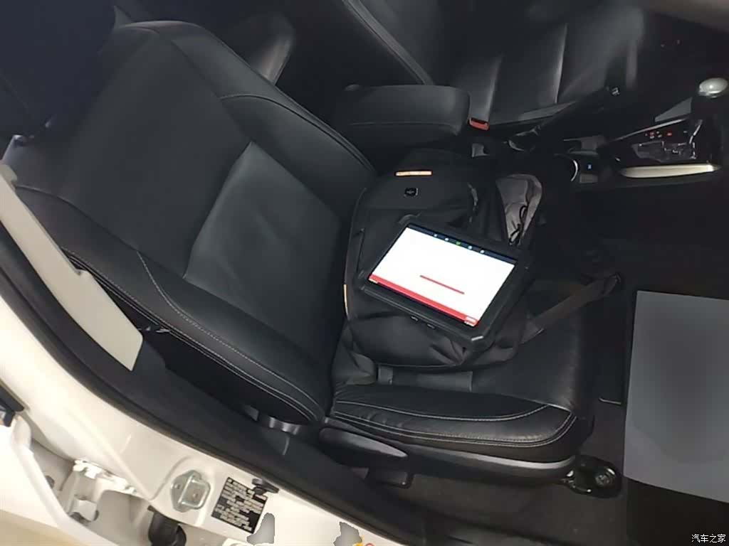 Toyota Corolla, 2015 25