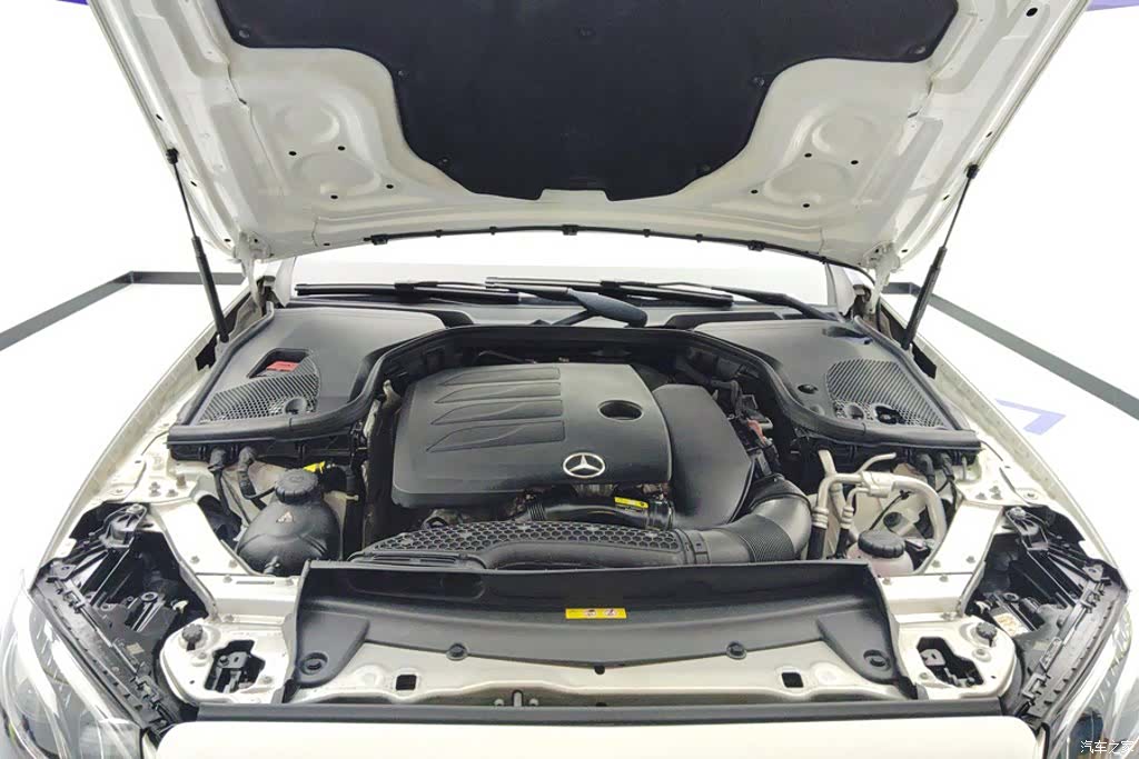 Mercedes-Benz E-Class, 2019 10
