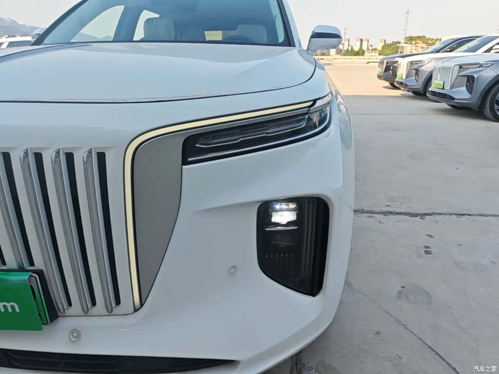 Hongqi E-HS9, 2023 24