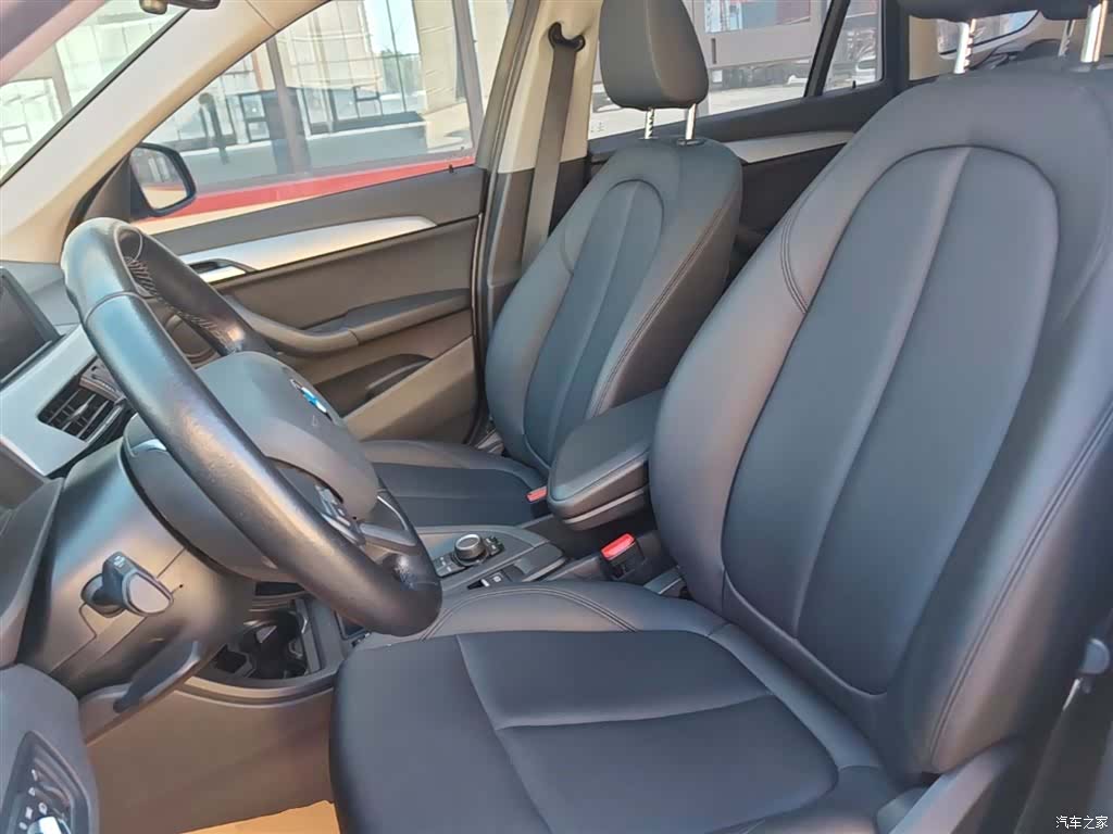 BMW X1, 2019 15