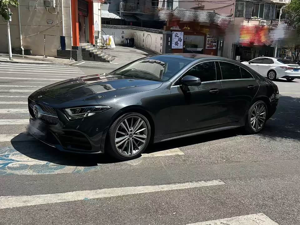Mercedes-Benz CLS
