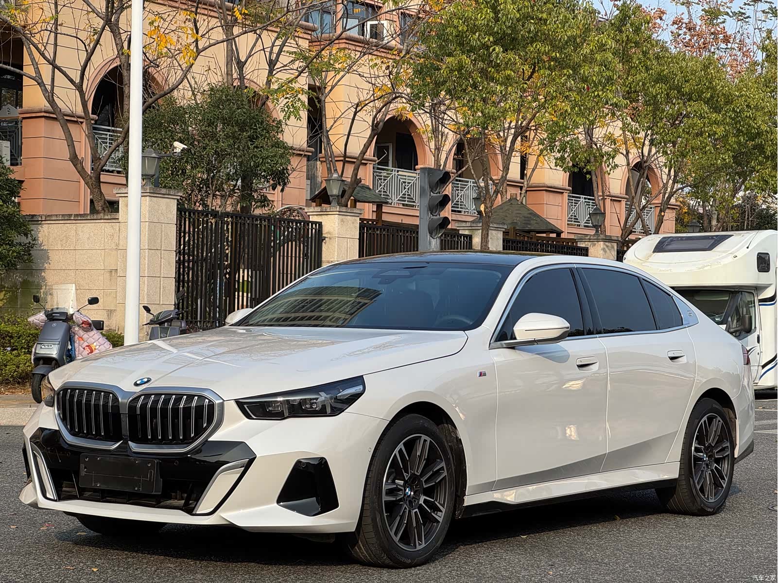 BMW 5 Series, 2024 3