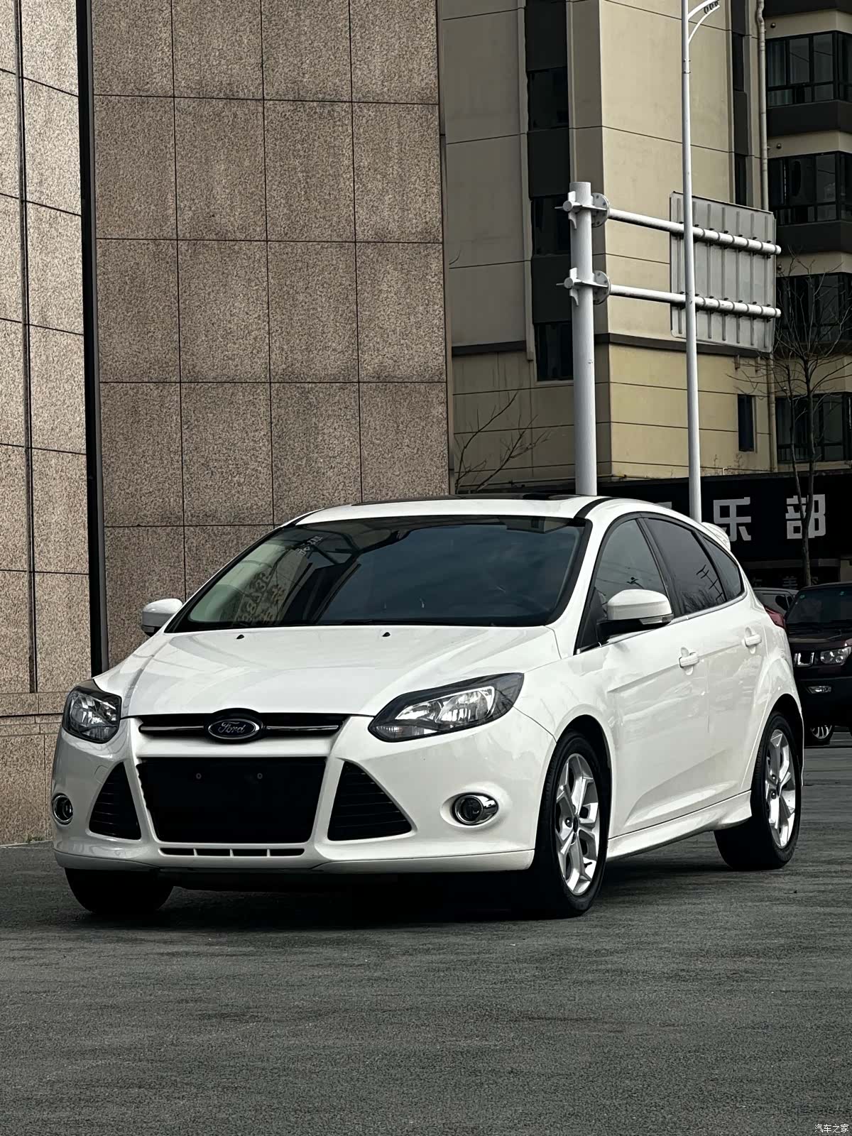 Ford Focus, 2014 3