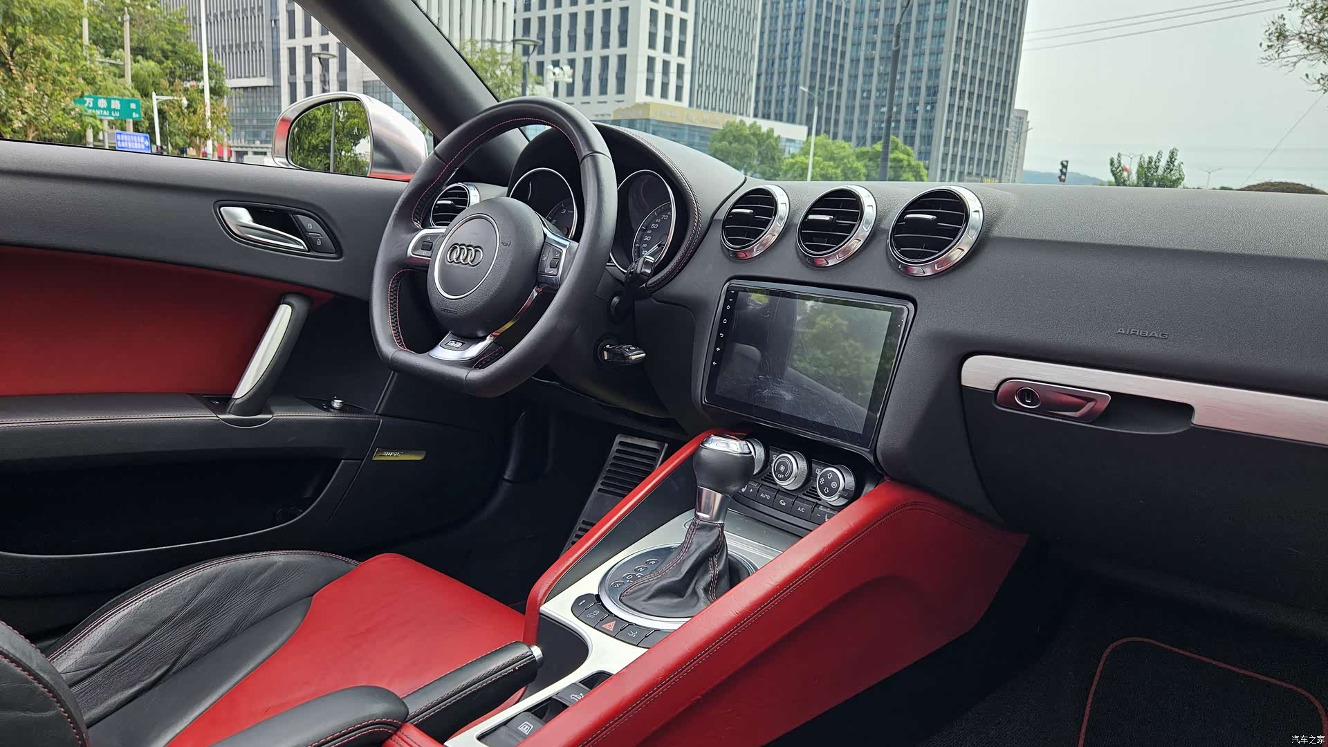 Audi TT, 2015 17