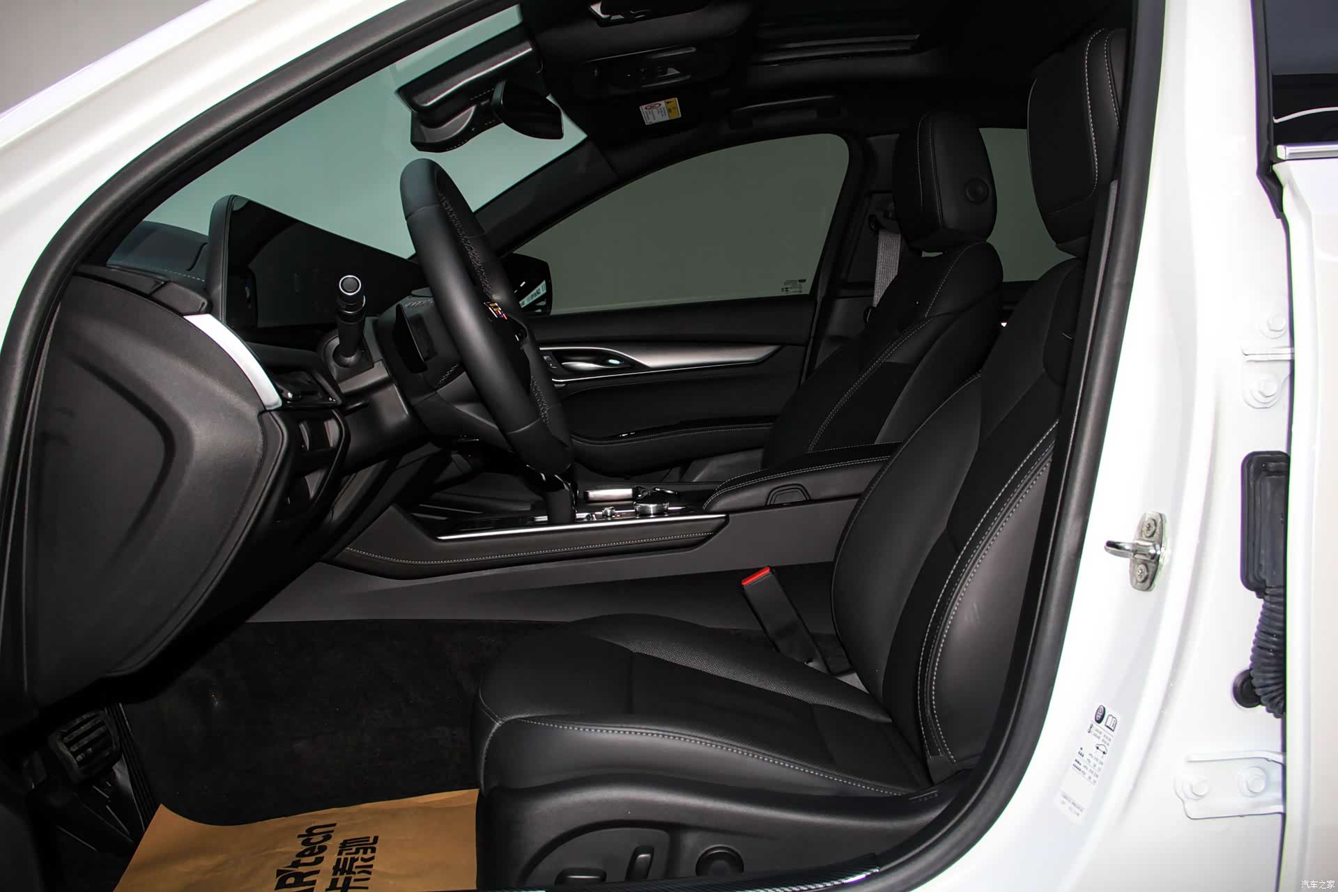 Cadillac CT5, 2024 22