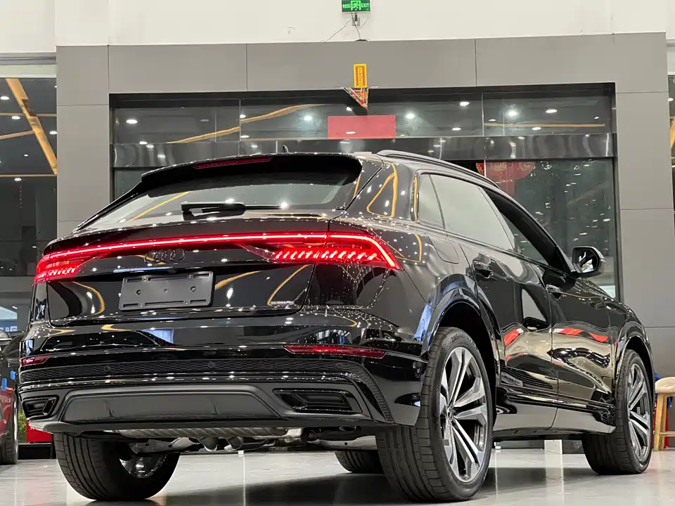 Audi Q8 Audi Q8