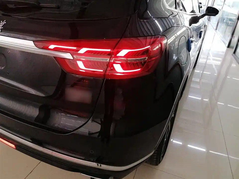 Hongqi HS5 Hongqi HS5