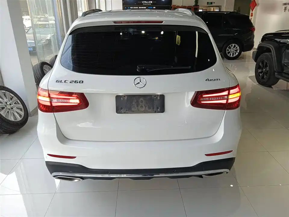 Mercedes-Benz GLC Mercedes-Benz GLC