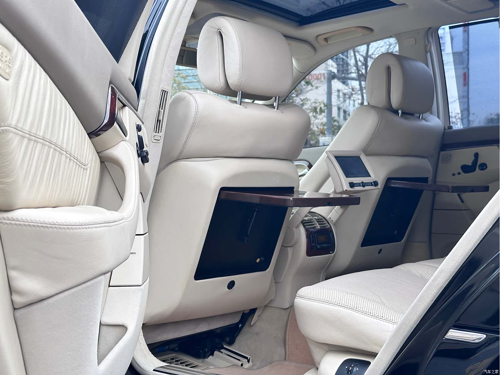 Mercedes-Benz S-Class, 2005 10