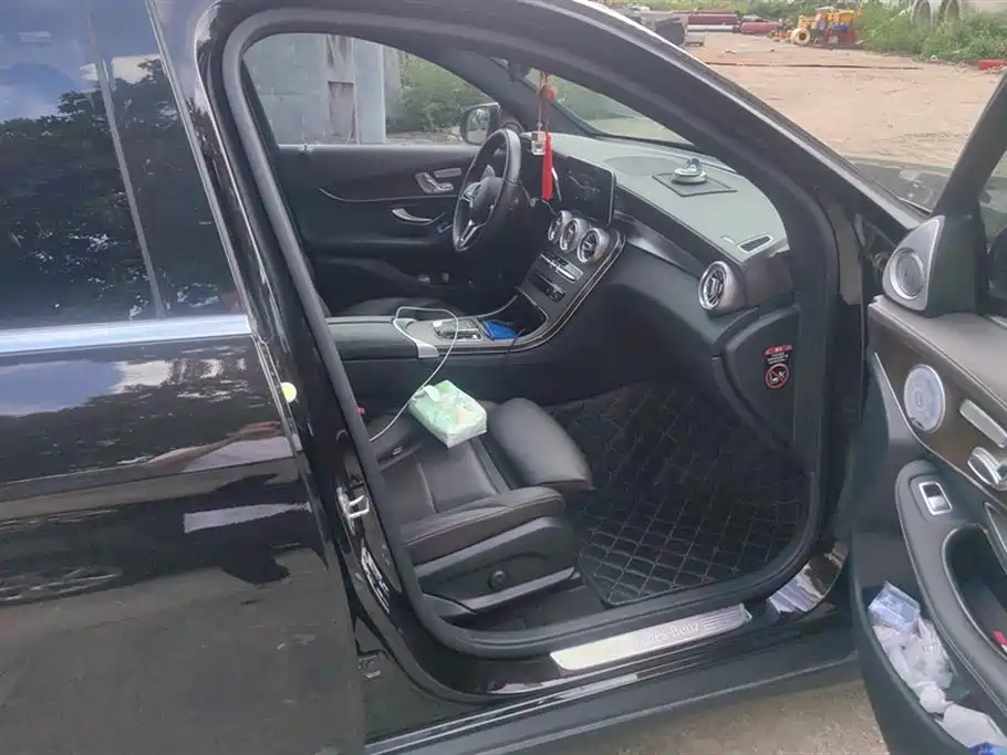 Mercedes-Benz GLC Mercedes-Benz GLC