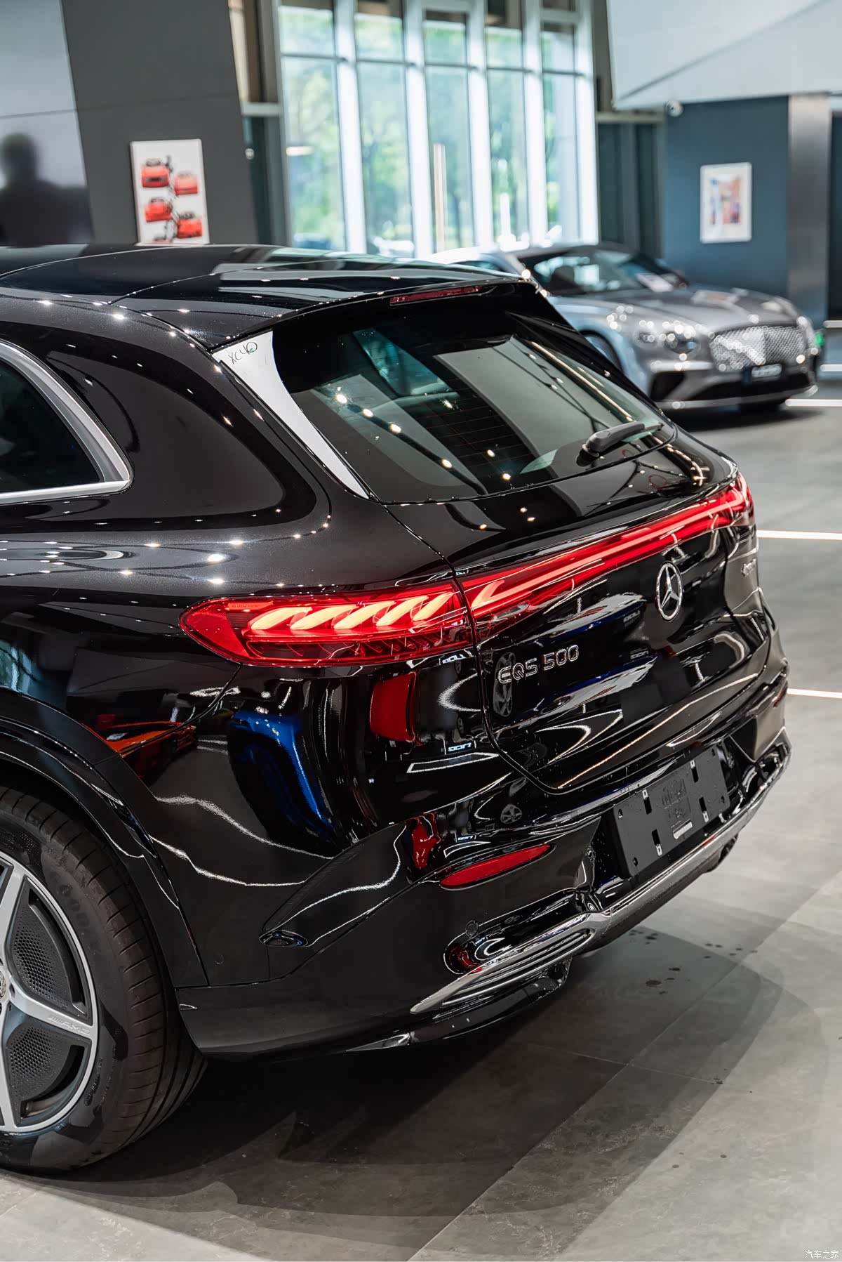 Mercedes-Benz EQS, 2026 11