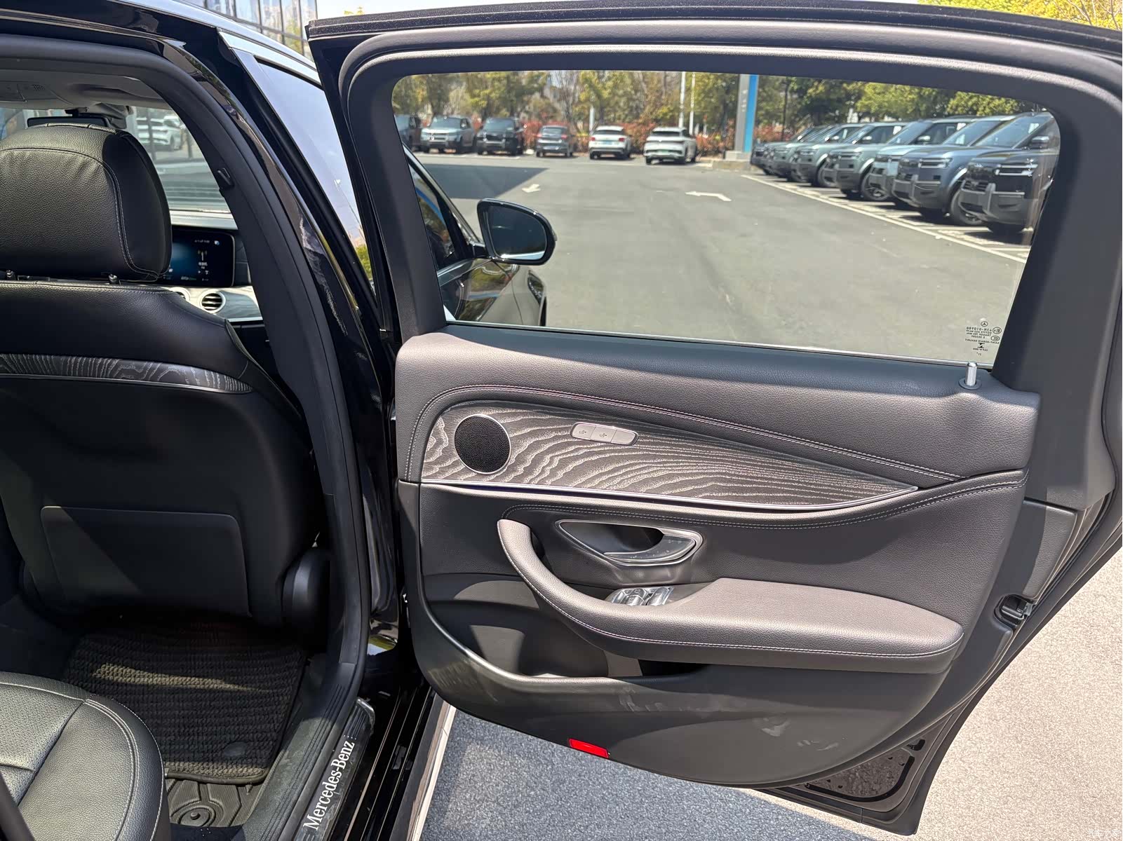 Mercedes-Benz E-Class, 2021 11