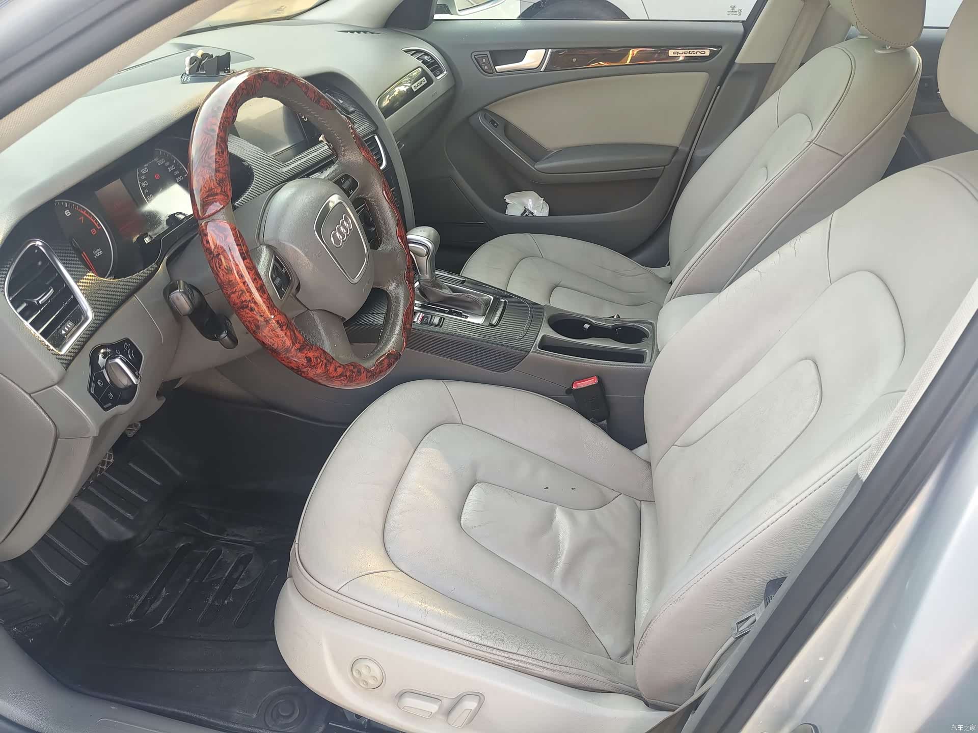 Audi A4L, 2012 7