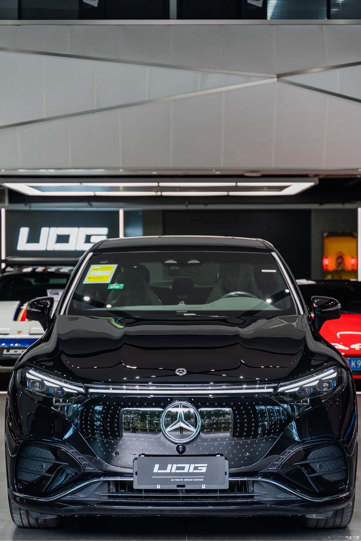 Mercedes-Benz EQS, 2026 4