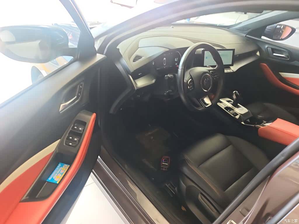 MG MG5, 2021 16