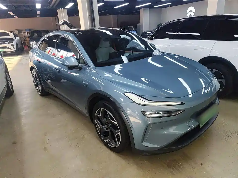 NIO L60