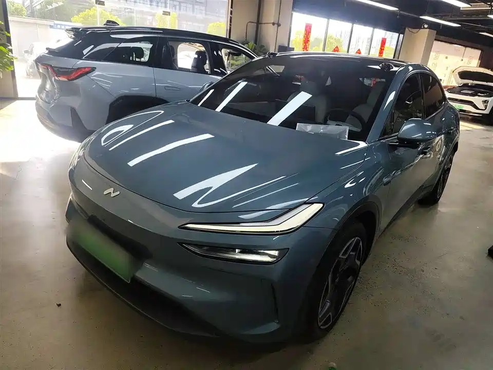 NIO L60