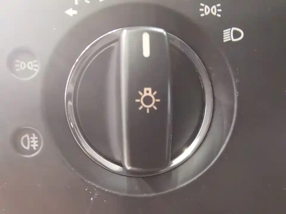 Mercedes-Benz R-class