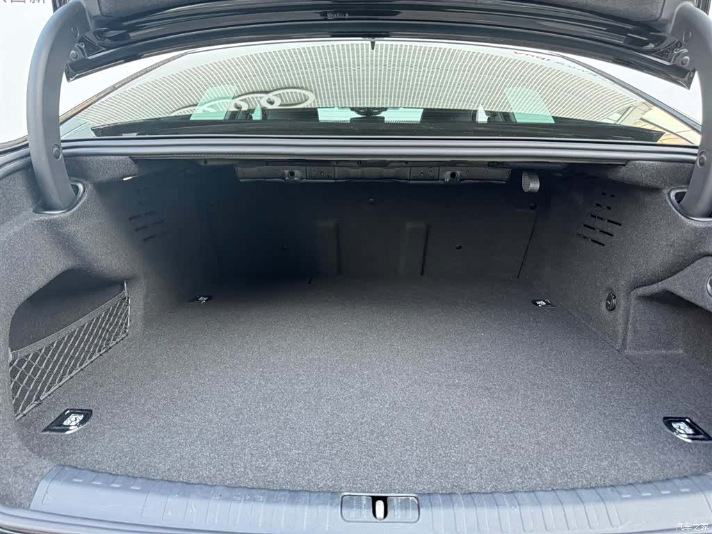 Audi A6L, 2021 17