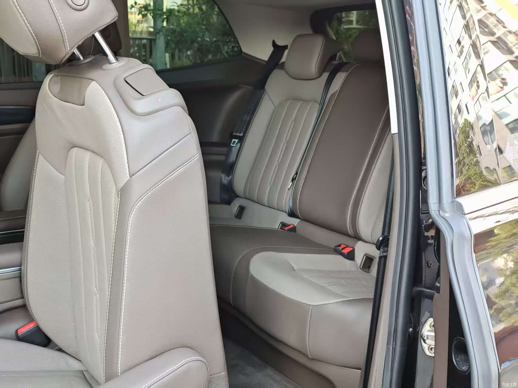 Volkswagen Viloran, 2023 11