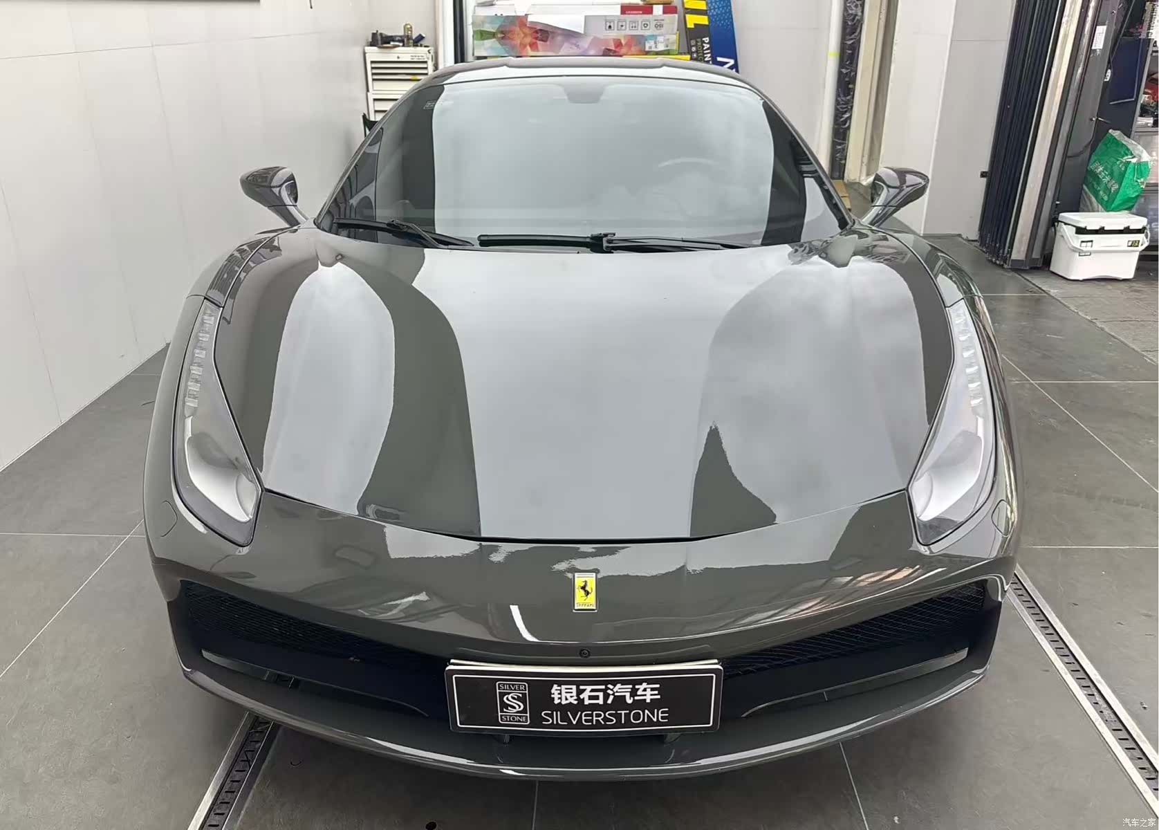Ferrari 488, 2019 7