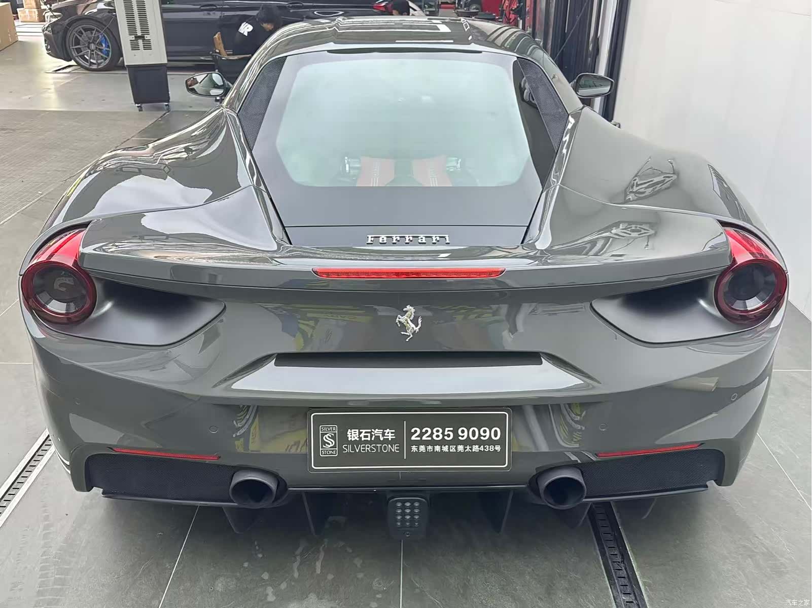 Ferrari 488, 2019 8