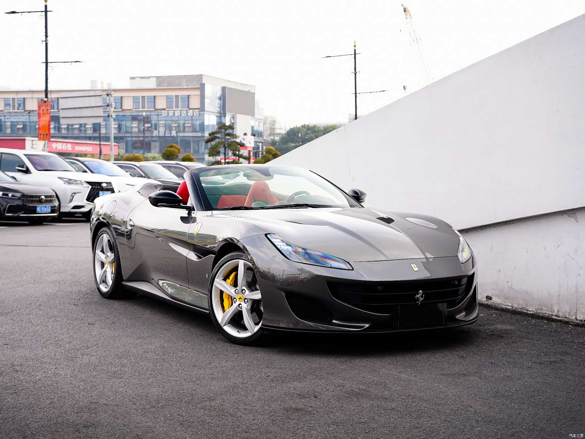 Ferrari Portofino, 2019 4