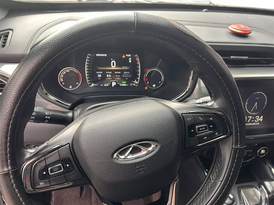 Chery Tiggo 8