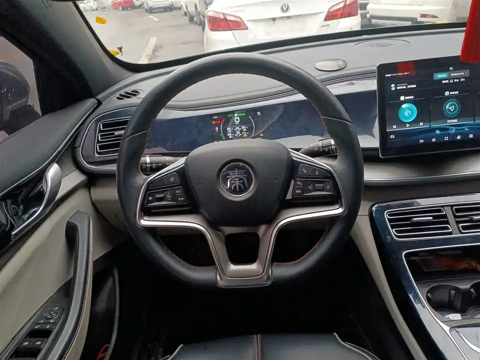 BYD Qin Yuan BYD Qin Yuan