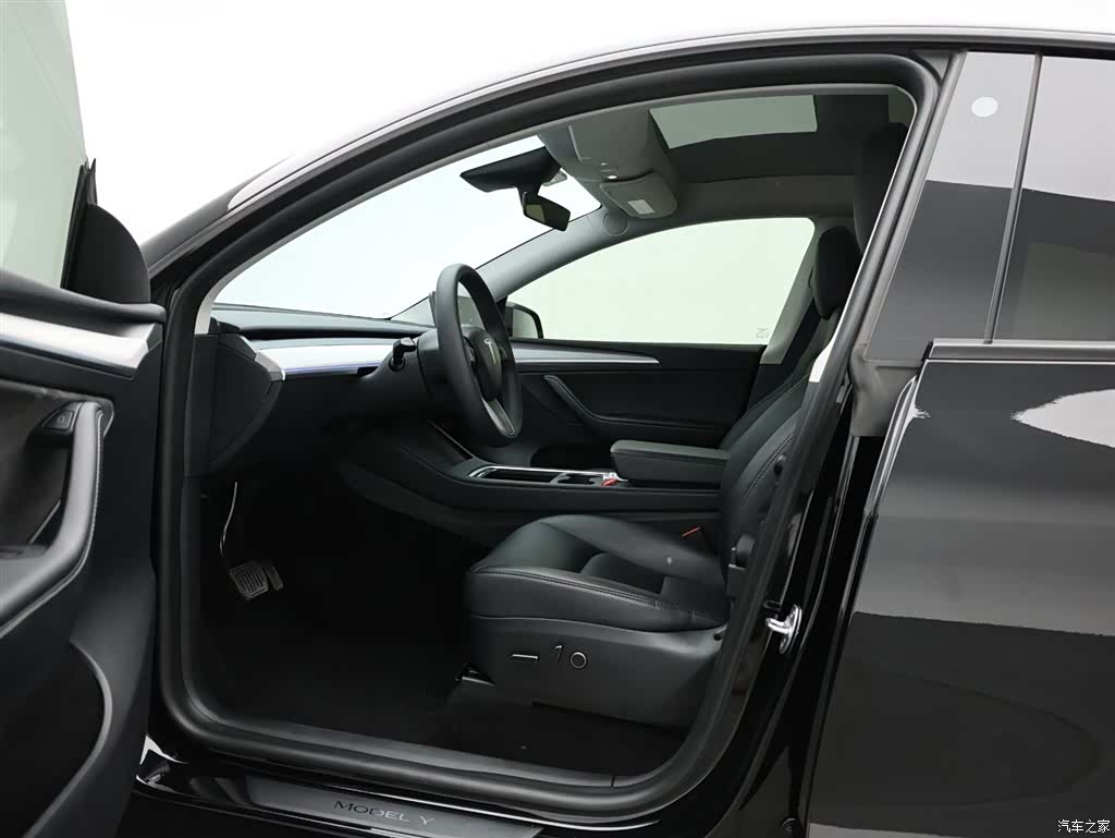 Tesla Model Y, 2023 11