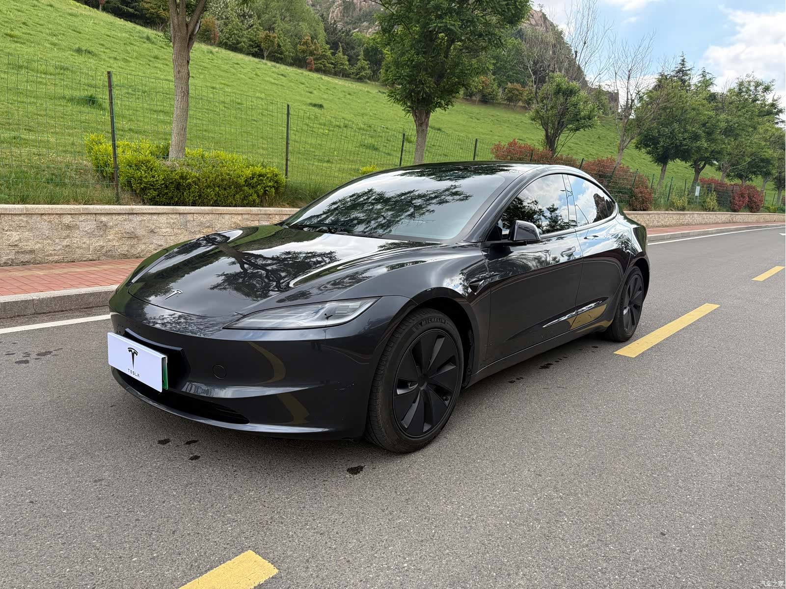 Tesla Model 3, 2024 1