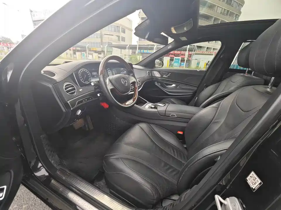 Mercedes-Benz S-class Mercedes-Benz S-class
