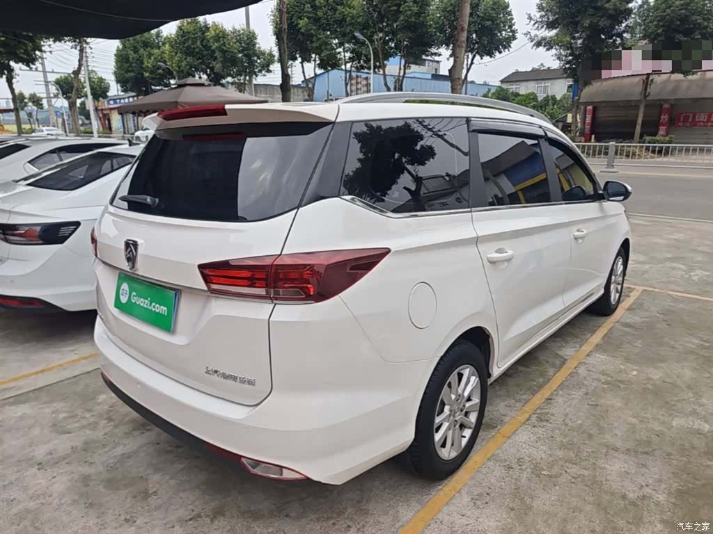 Wuling 360, 2019 7