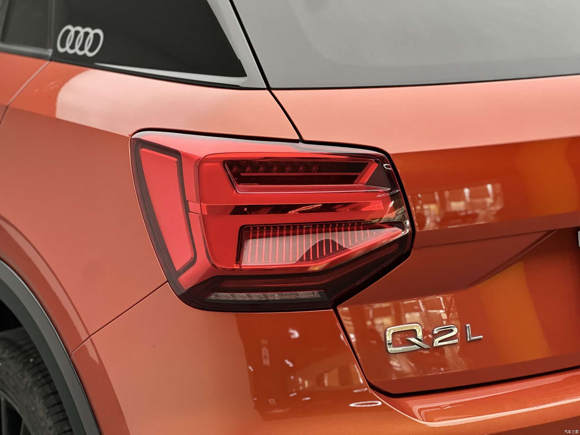 Audi Q2L, 2019 17