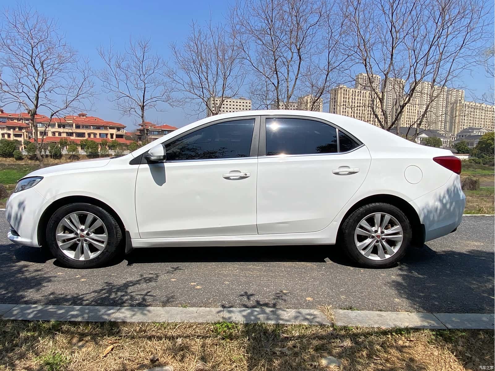 Roewe 360, 2017 4