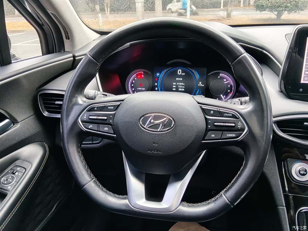 Hyundai Santa Fe, 2020 16
