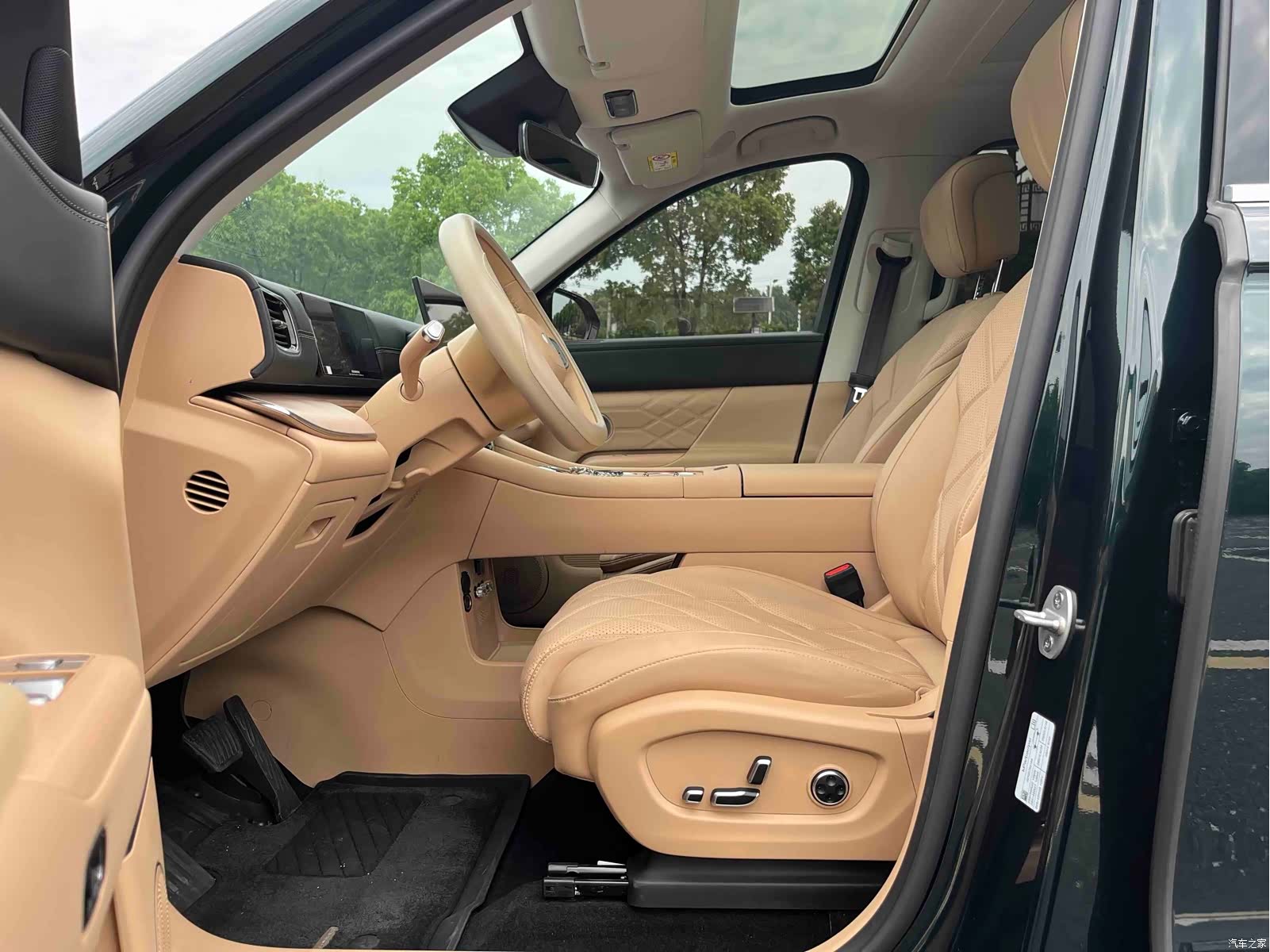 Chery T11, 2025 все фото