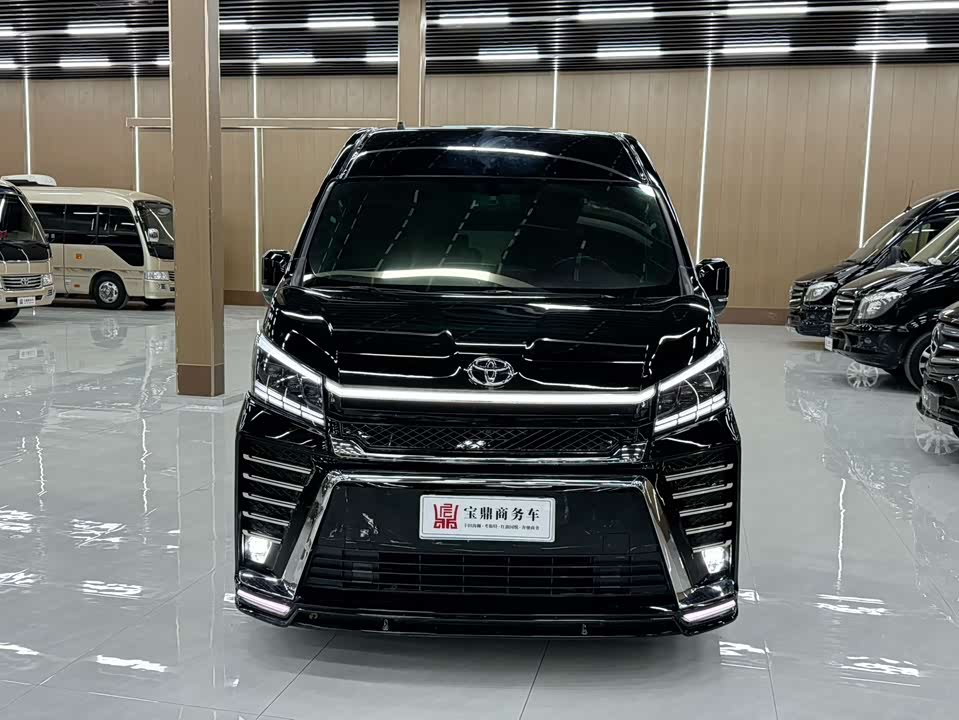 Toyota HIACE Toyota HIACE