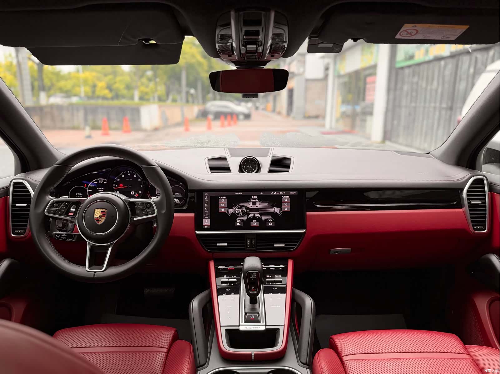 Porsche Cayenne, 2021 12