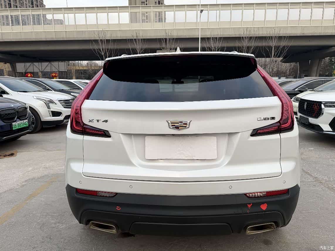 Cadillac XT4, 2019 11