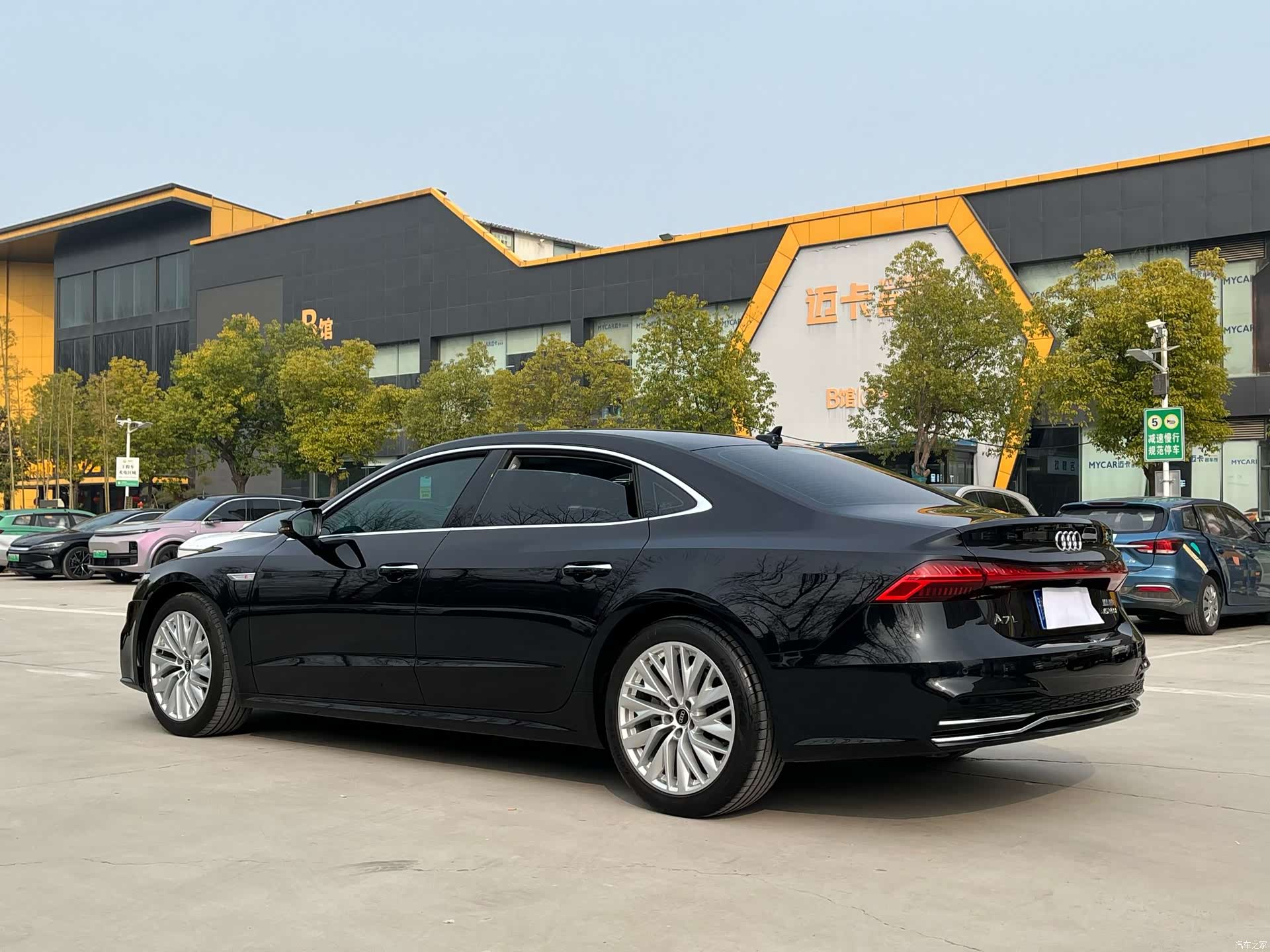 Audi A7L, 2024 7