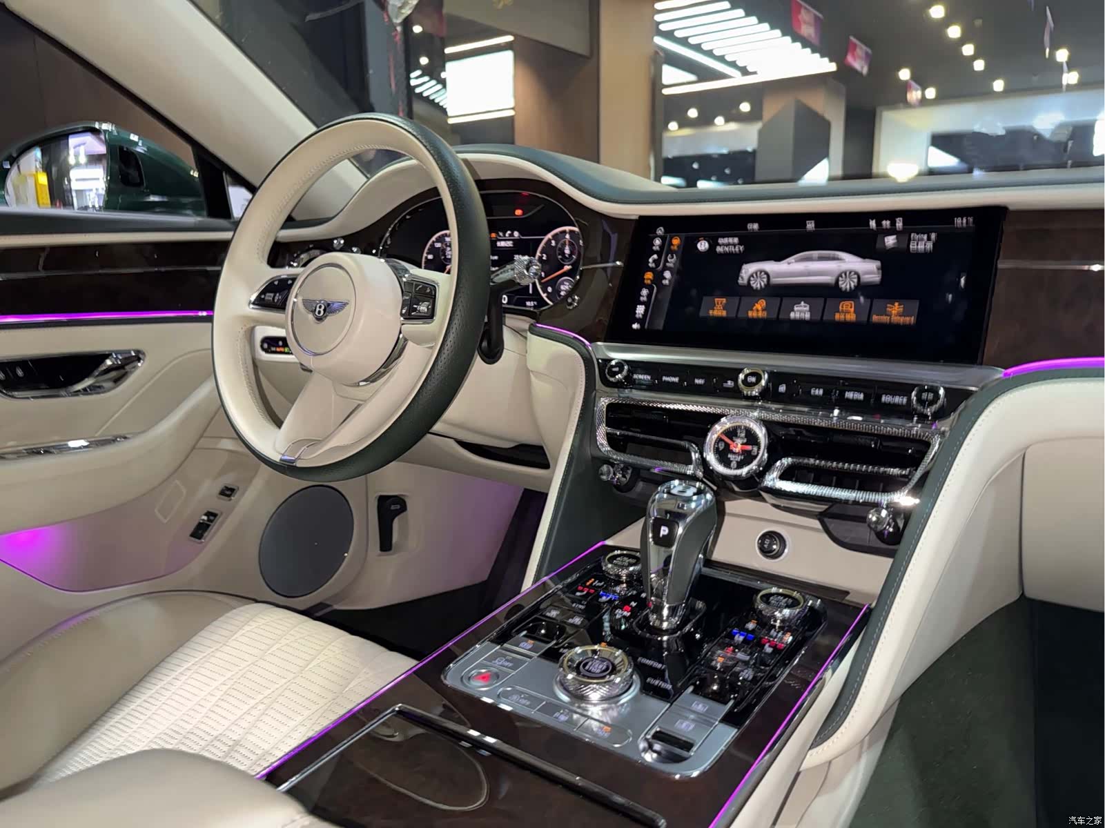 Bentley Flying Spur, 2021 22