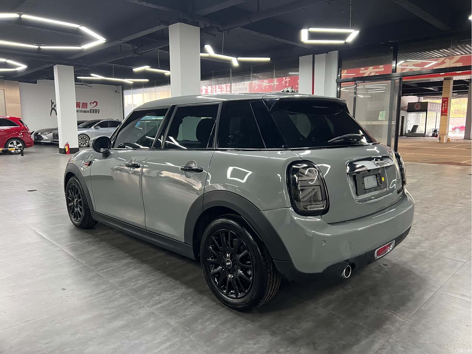 Mini ONE, 2021 8