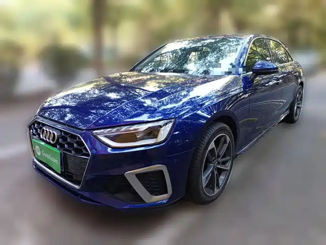 Audi A4L 2021 — купить из Китая под заказ