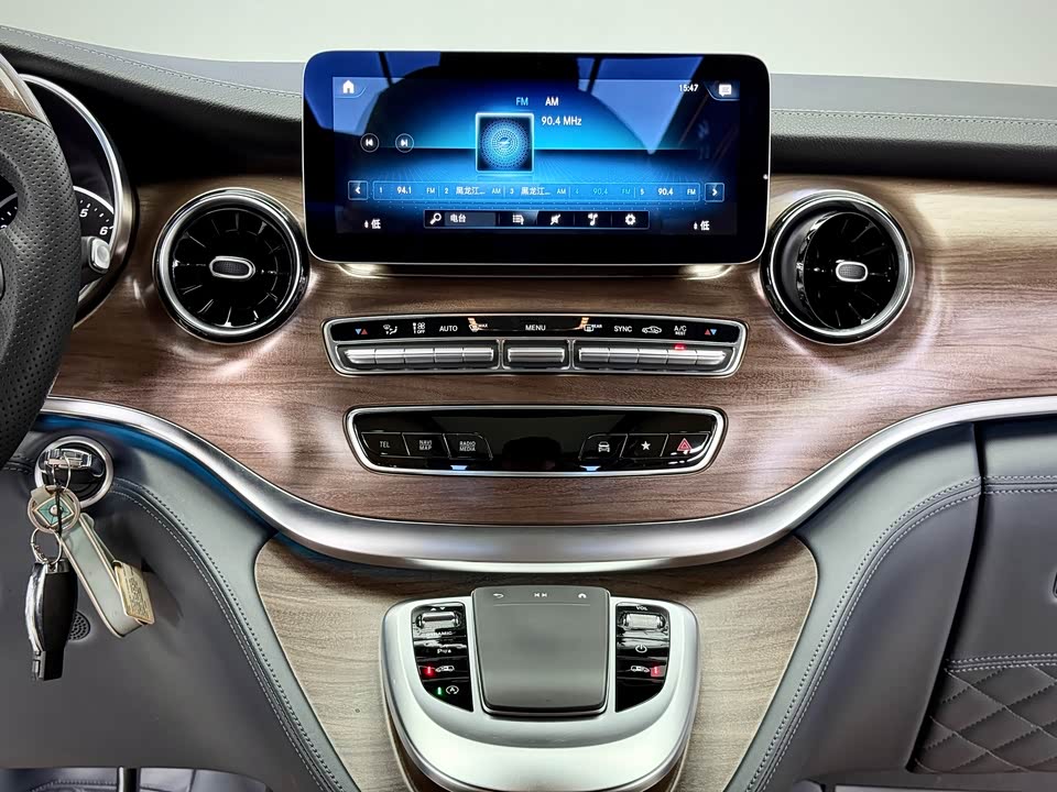 Mercedes-Benz V-class Mercedes-Benz V-class