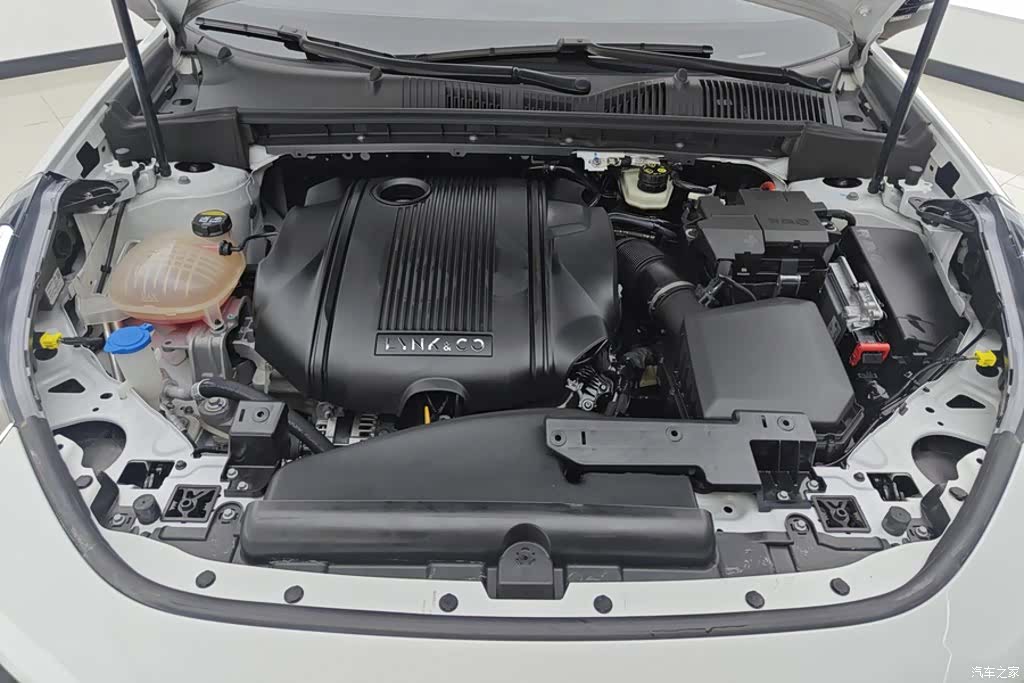 Lynk & Co 02, 2022 10